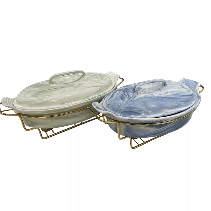 Elegante plato de cerámica Elegante plato de cerámica